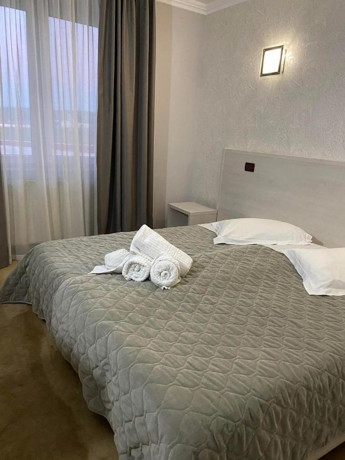 Grand Master Hotel Dej Dış mekan fotoğraf