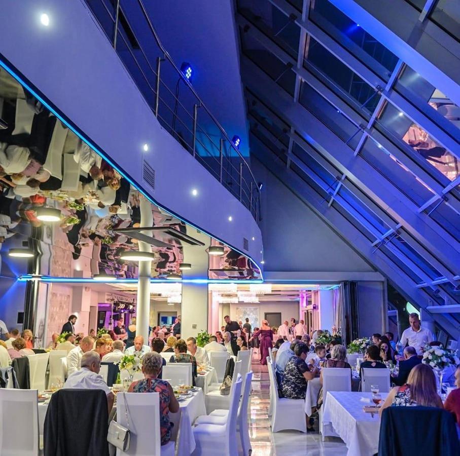 Grand Master Hotel Dej Dış mekan fotoğraf